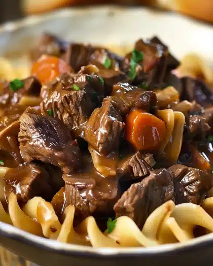 Crockpot Beef Tips and Noodles