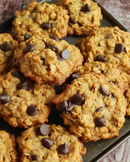 Pumpkin Oatmeal Chocolate Chip Cookies