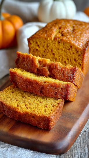 Incredibly Moist Pumpkin Bread Recipe