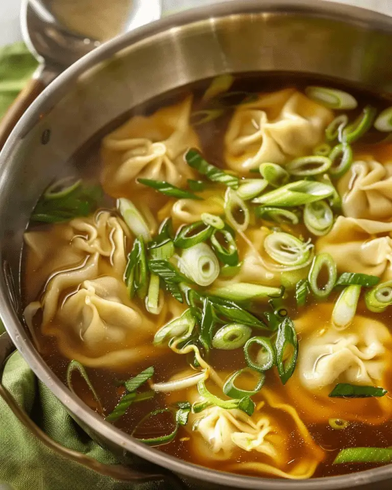 Gyoza Soup (Japanese Dumpling Soup)