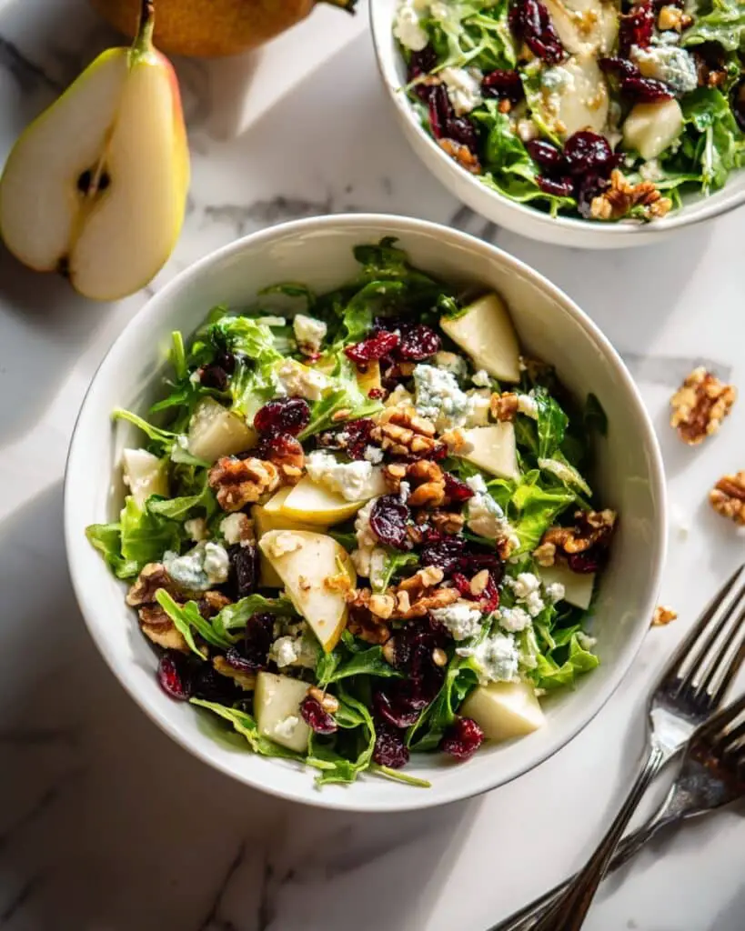 Arugula Salad With Pears, Gorgonzola, and Toasted Walnuts Recipe