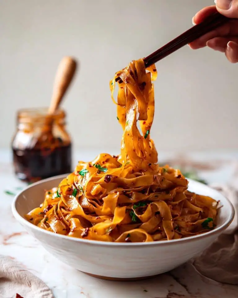 Garlic Chili Oil Noodles Recipe