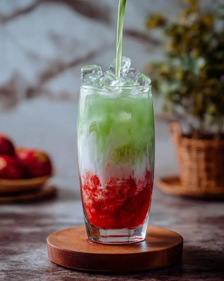 Strawberry Matcha Iced Latte Recipe