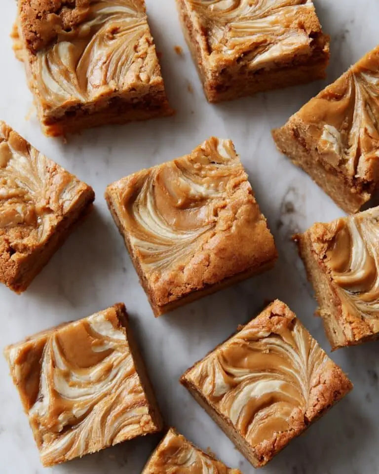 One-Bowl Biscoff Cookie Butter Blondies Recipe